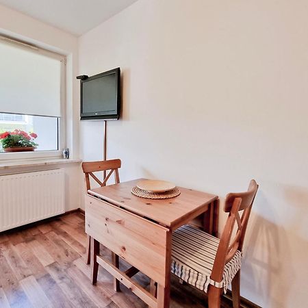 Visit Baltic - Mistral Apartment Swinoujscie Bagian luar foto