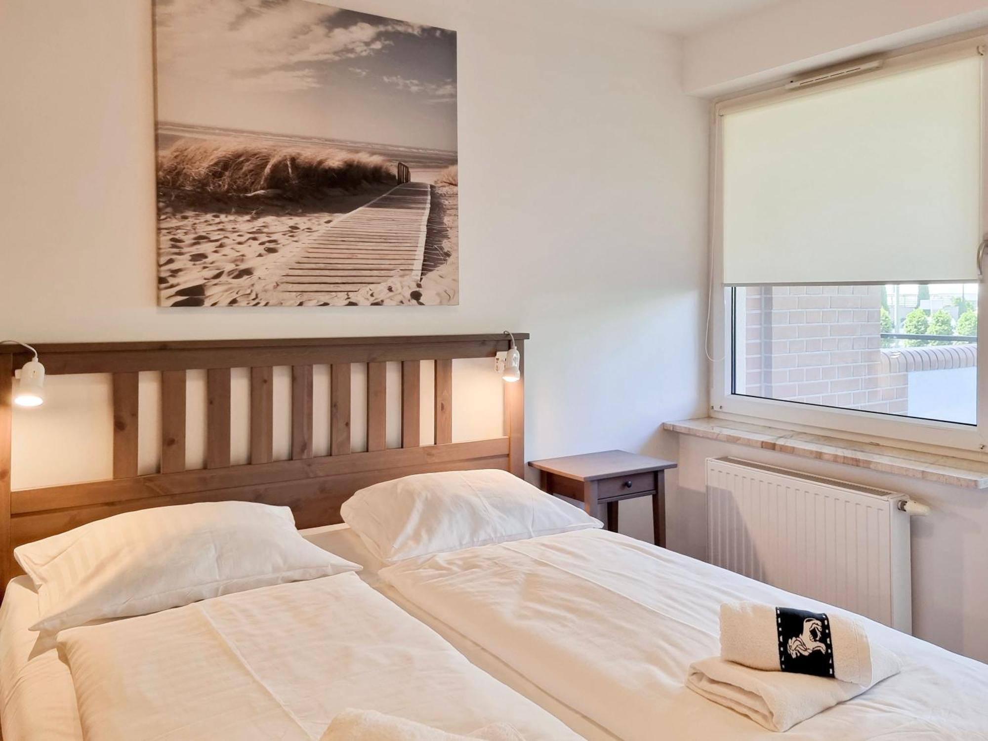 Visit Baltic - Mistral Apartment Swinoujscie Bagian luar foto