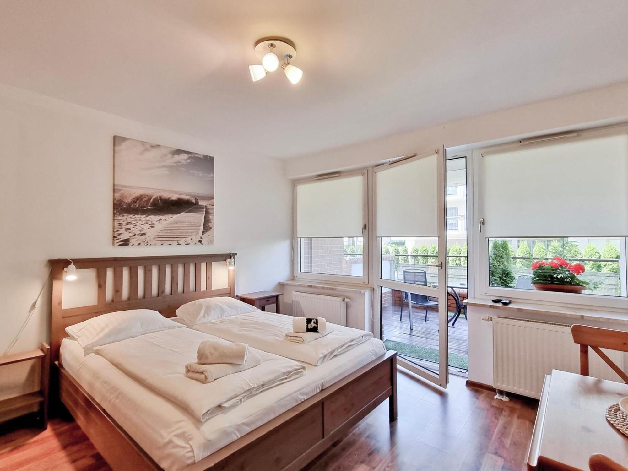 Visit Baltic - Mistral Apartment Swinoujscie Bagian luar foto