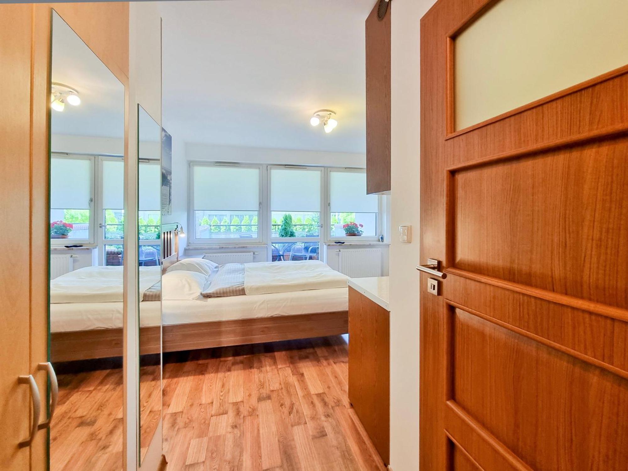 Visit Baltic - Mistral Apartment Swinoujscie Bagian luar foto