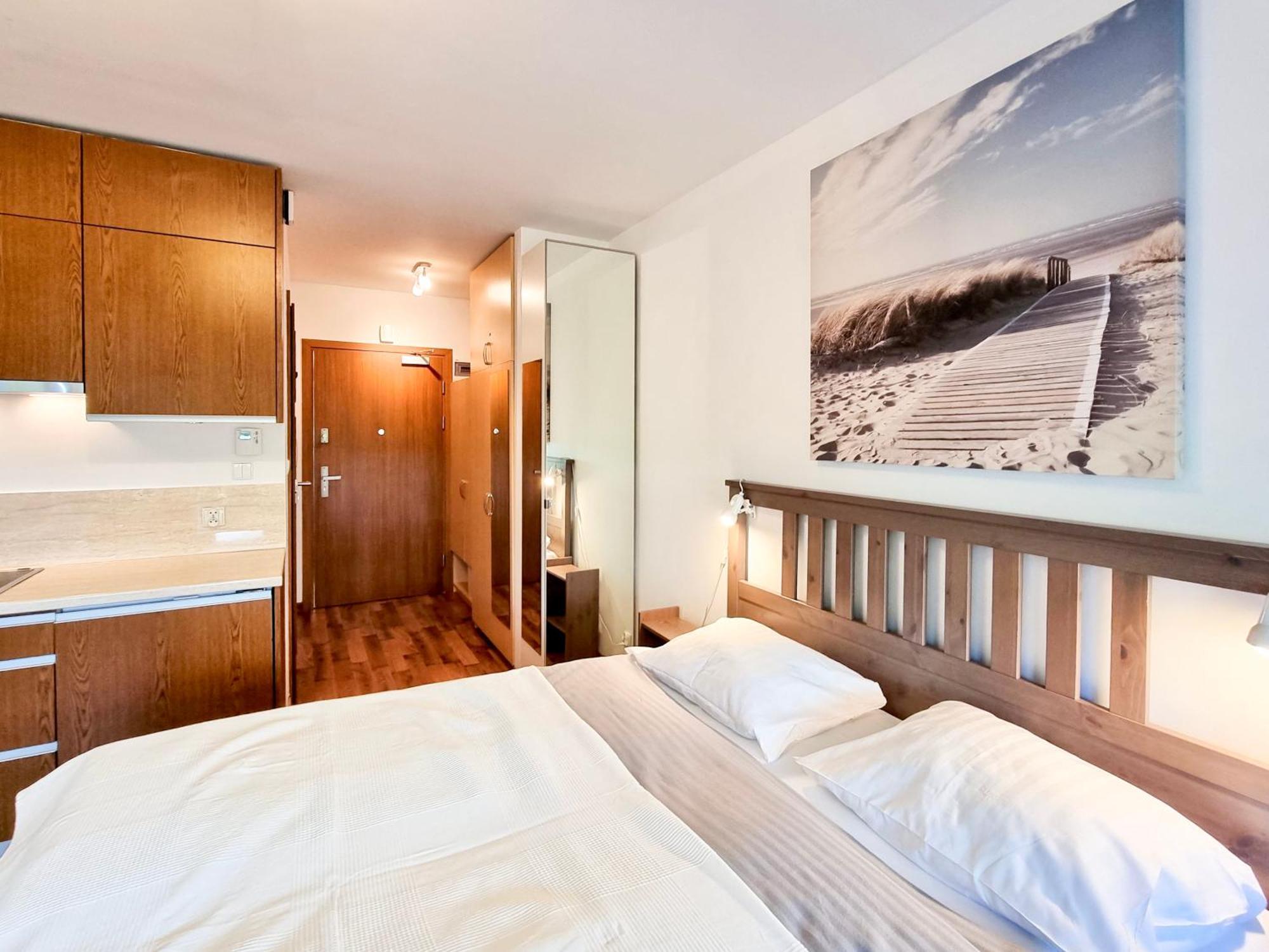Visit Baltic - Mistral Apartment Swinoujscie Bagian luar foto
